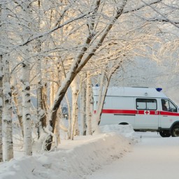 В Приамурье снегоуборочная машина сбила ребенка на тротуаре