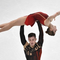 Фигуристы Мишина и Галлямов выступят на командном чемпионате мира