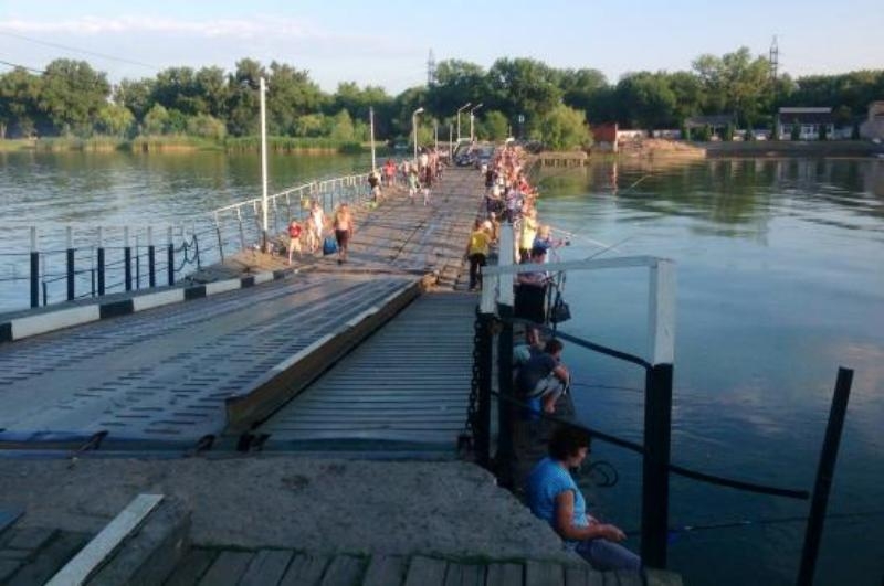 В Ростове понтонный мост на Зеленый остров откроют к 1 мая