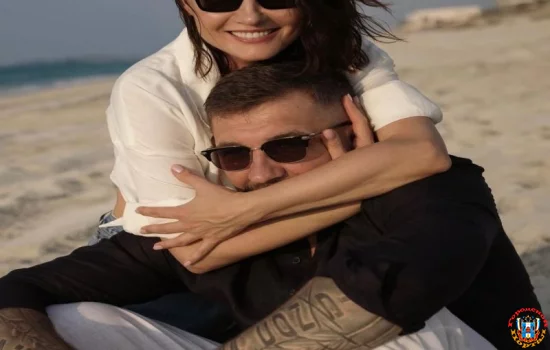 Кадры с супругой Еленой разместил Рэпер Баста