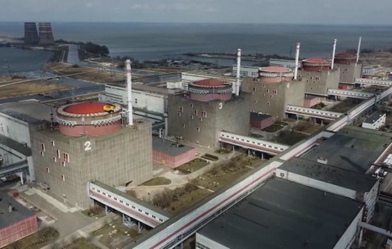 Украинские войска опять обстреливают Запорожскую АЭС