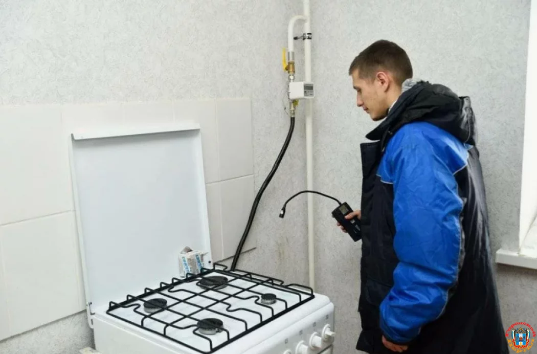 Причину запаха газа в домах горожан назвали власти Ростова