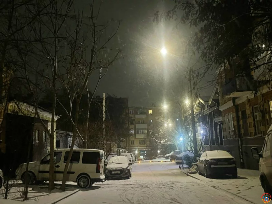 Жителей Ростова и организации предупредят о крупных штрафах за неправильную уборку снега