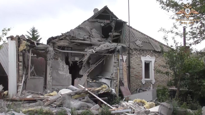 СК расследует обстрелы трех населенных пунктов в ДНР и ЛНР