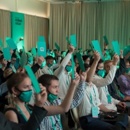 Ростовские кандидатов в Госдуму от партии «Новые люди» сдали документы в ЦИК