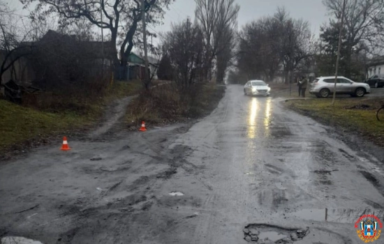 Водитель сбил подростка и уехал с места происшествия в Ростовской области