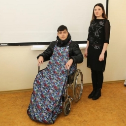 Шахтинские инженеры разработали теплозащитный мешок для зимних прогулок для людей с ограниченными возможностями здоровья