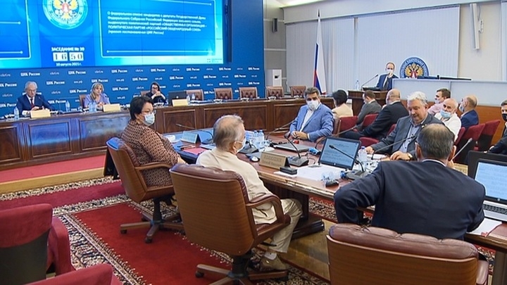 Перед выборами партии выступают с новыми инициативами