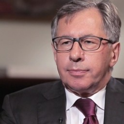 У нас масса талантливых ребят: Петр Авен рассказал о будущих молодых миллиардерах