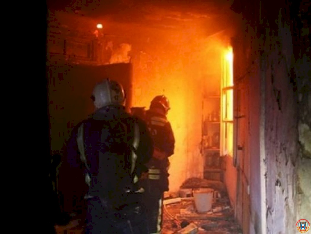 В Ростовской области 42-летний мужчина погиб при пожаре в своей квартире