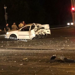 В Ростове произошло страшное ДТП с тремя автомобилями и велосипедистом