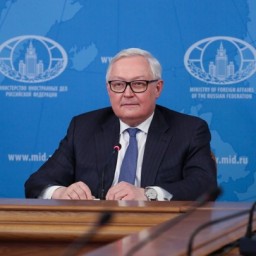 Рябков: НАТО надо собирать манатки и отправляться на рубежи 1997 года
