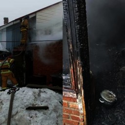 На Дону при пожаре в подсобке магазина заживо сгорел 49-летний мужчина