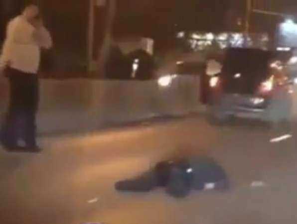 Водитель Chevrolet наглухо вырубил перебегавшего дорогу пешехода в центре Ростова на видео