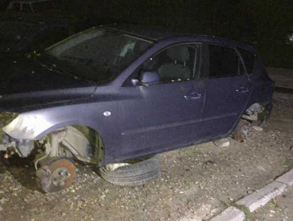 Жестокое надругательство над разобранной для ремонта иномаркой совершили «жадные» автоворы в Ростове