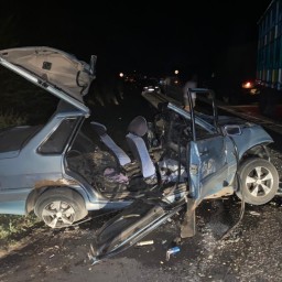 В Ростовской области в ДТП с фургоном погибли три человека
