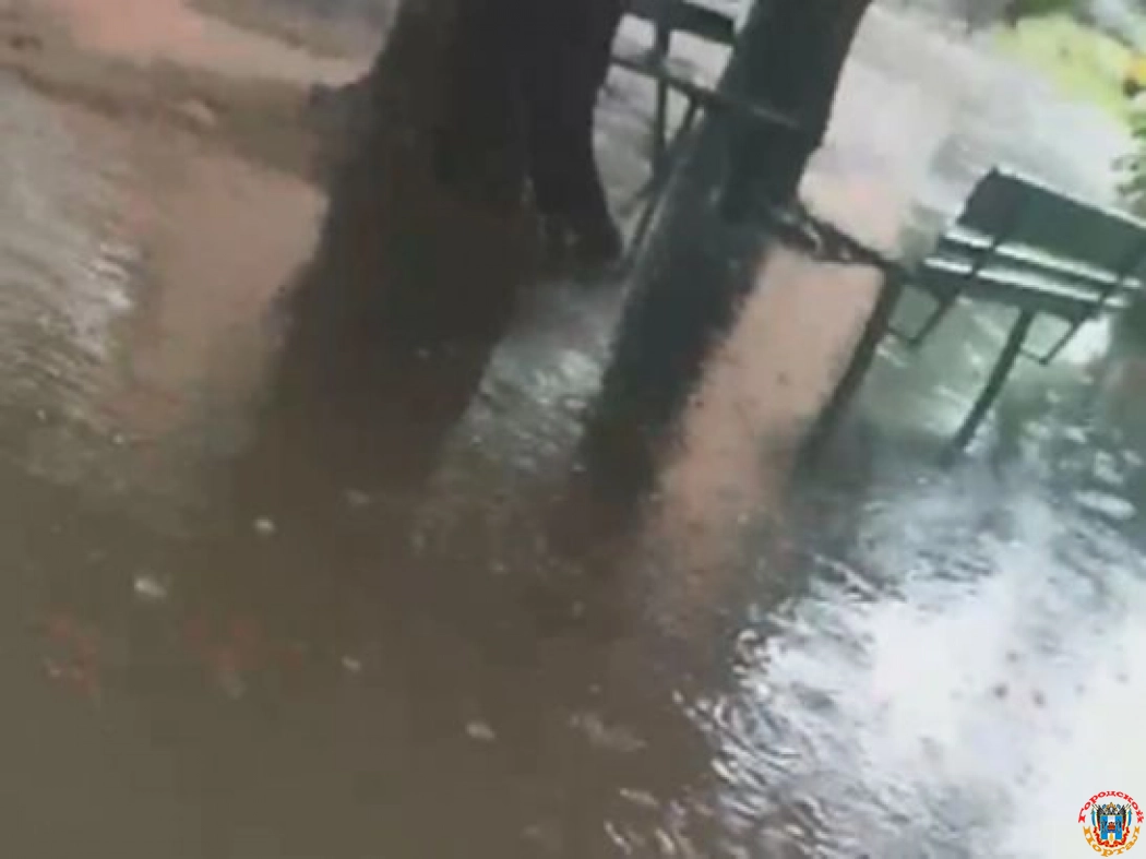 Из-за дождей окраина Новошахтинска ушла под воду