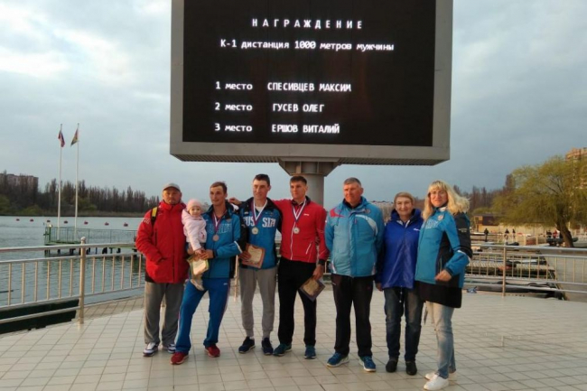 Ростовские гребцы завоевали 8 медалей на первом Всероссийском старте нового сезона