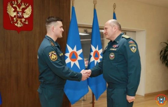 Получившего травму в ходе разминирования ЛНР сапера из Ростовской области наградили орденом Мужества