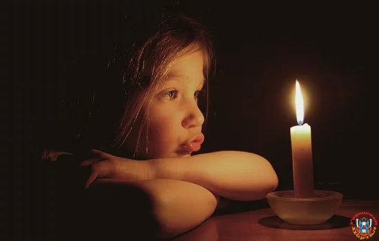 Без света остались сотни жителей из-за аварии в сети в Ростове