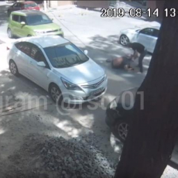 В Ростове водитель автобуса избил недовольного пассажира