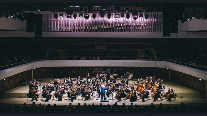 Новосибирский симфонический оркестр выступит в московском "Зарядье" в год 65-летия