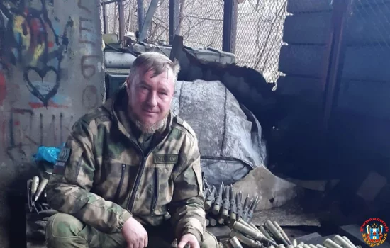 Между Донецком и Ростовом на свалке обнаружили горы гуманитарки для военных