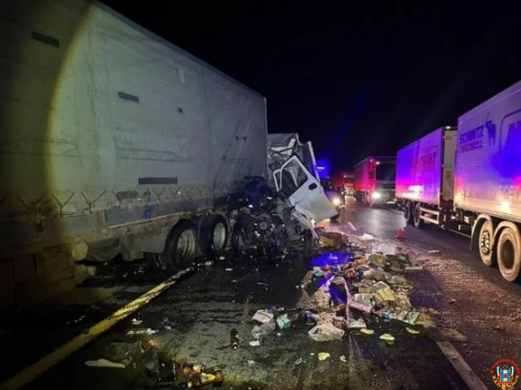 На трассе М-4 «Дон» в ДТП с грузовиками погиб мужчина