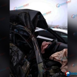 На трассе в Ростовской области два человека погибли в жутком ДТП