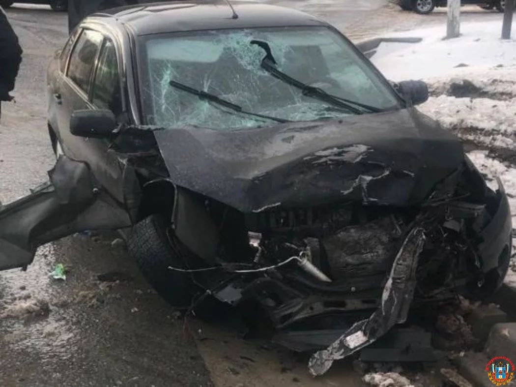 В массовом ДТП с самосвалом пострадала пассажирка «Лады Гранты» в Новочеркасске