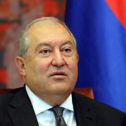 Президент Армении подал в отставку