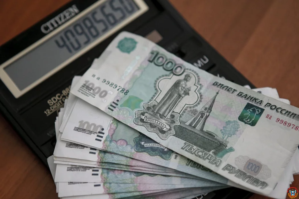 Зарплаты для &laquo;мертвых душ&raquo;: в Миллерово бухгалтер четыре года опустошала бюджет образования