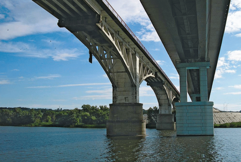 В Ростовской области за 3 млрд рублей отремонтируют треснувший мост на трассе М4 «Дон»