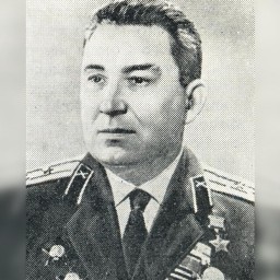 Календарь: 100 лет назад в Ростове-на-Дону родился Герой Советского Союза Иван Ведмеденко