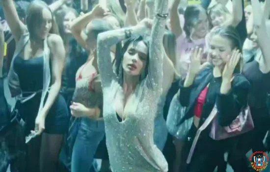 После выхода нового трека &laquo;Мы в клуб&raquo;, ростовчанку Валю Карнавал захейтили