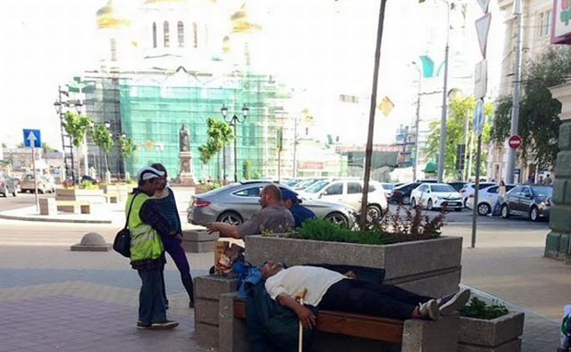 В Ростове с начала года за бродяжничество и попрошайничество задержали больше 500 человек В Ростове с начала года за бродяжничество и попрошайничество задержали больше 500 человек