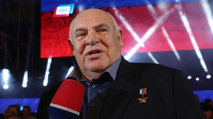 Умер экс-командующий войсками на Северном Кавказе Виктор Казанцев Умер экс-командующий войсками на Северном Кавказе Виктор Казанцев
