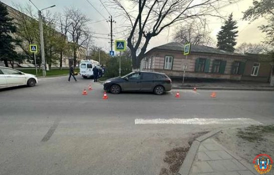 В Новочеркасске школьник попал под колеса легковушки