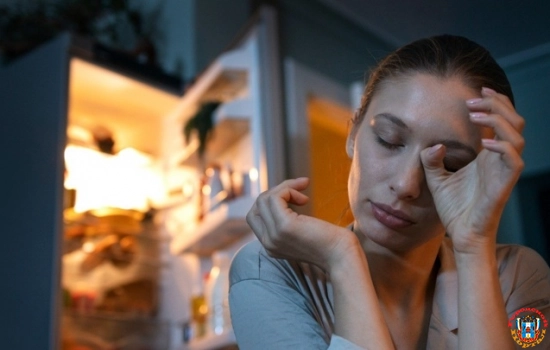 Как эмоции управляют нашим питанием