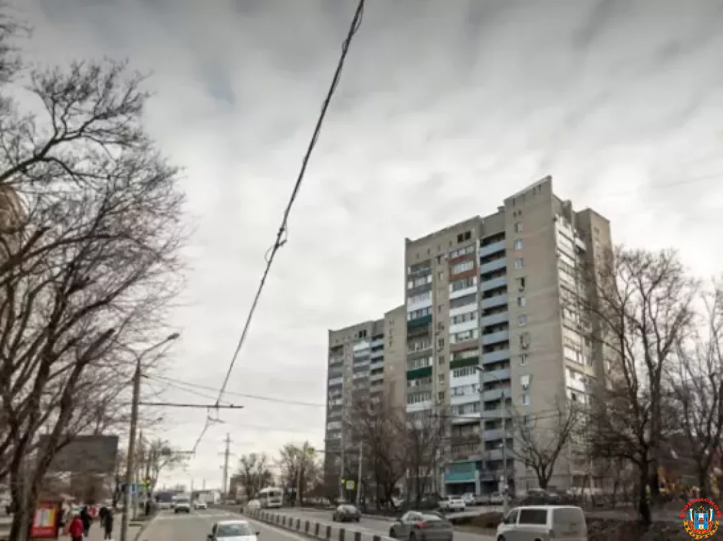С третьего этажа житель Ростовской области скинул сожительницу