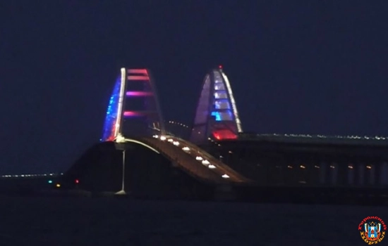 Железнодорожное движение по Крымскому мосту восстановлено