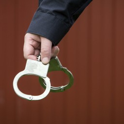 Строитель-мошенник обманул владимирцев на 1,5 миллиона рублей