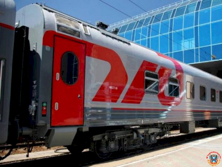 С 10 июля запустят дополнительный поезд Ростов - Адлер