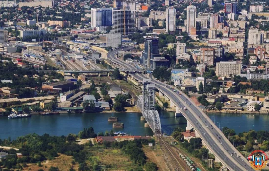 В чью честь назвали улицы Ростова