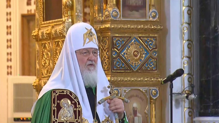 Патриарх Кирилл выступил против вмешательства государства в семью