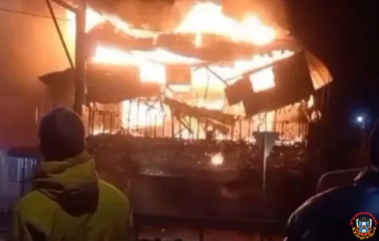 Труп мужчины обнаружили на месте крупного пожара в Азове