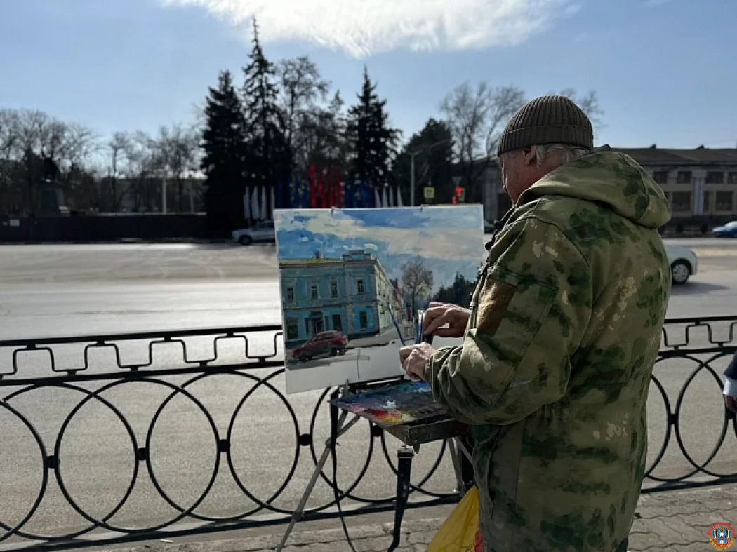 «Человеком года» стал Константин Сиденин, художник из Новочеркасска «Человеком года» стал Константин Сиденин, художник из Новочеркасска