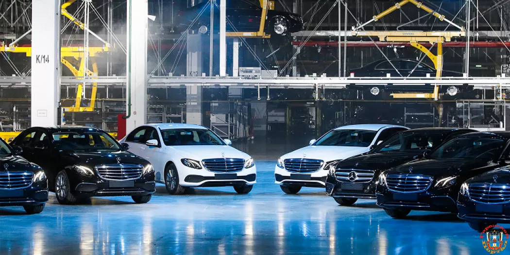 Стало известно, когда начнут работу российские заводы Mercedes-Benz и Volkswagen