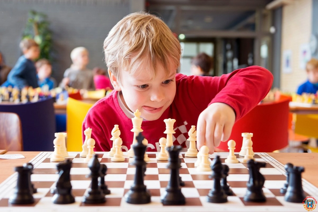 Юные шахматисты разыграли призы на турнире детского тренера