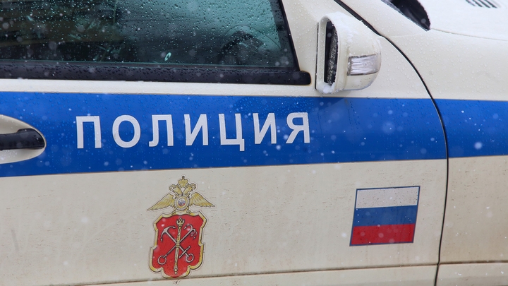 В Воронеже водитель автобуса угрожал автомобилисту ножом